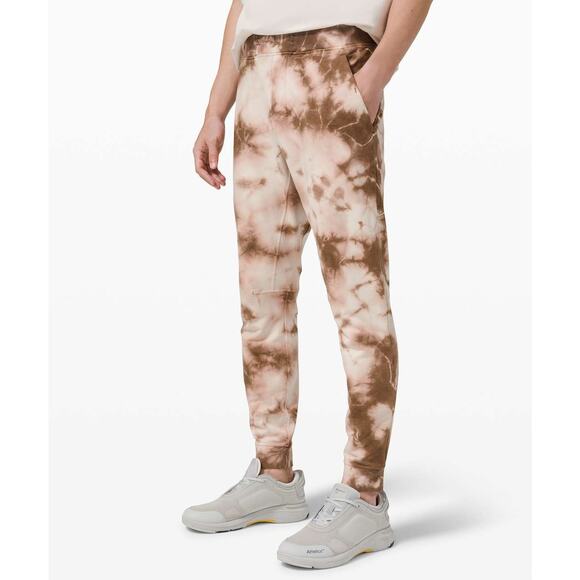 NWT Lululemon Men's City Sweat Jogger 29" Pants Earth Dye Clay Lounge Size Small - Picture 1 of 4